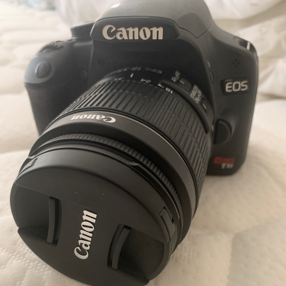 Canon EOS Rebel T1i camera